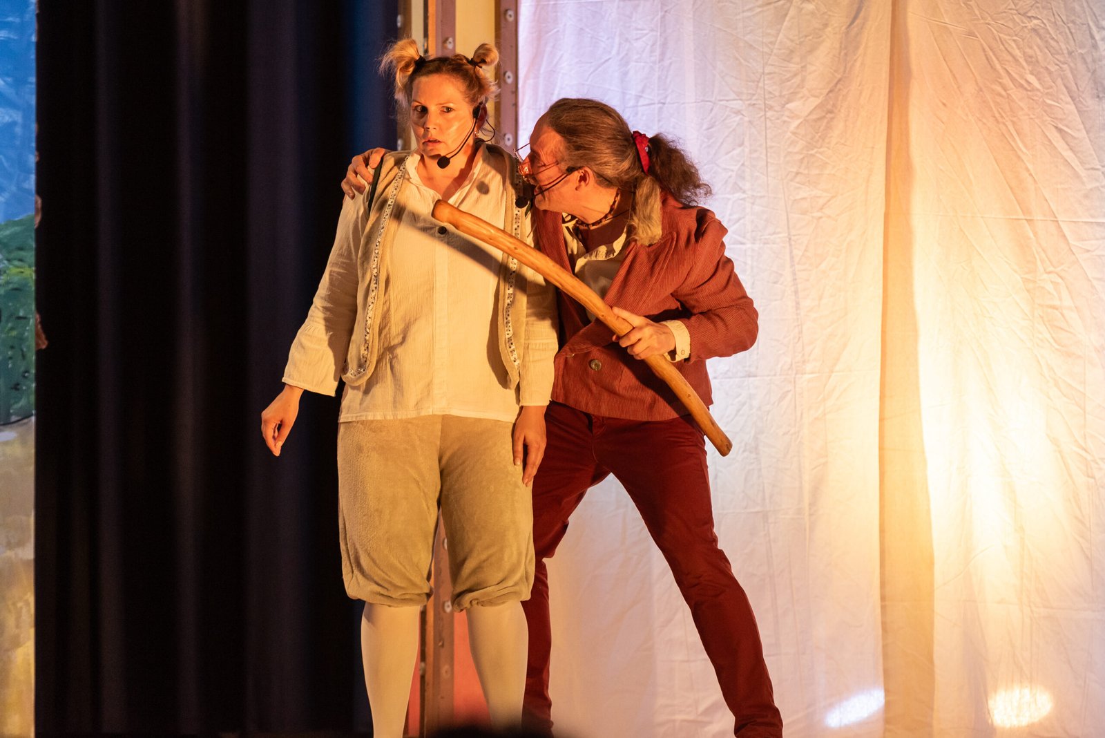 Taras Stasiuk as the Fox and Kelsey Scotcher as the Cat
