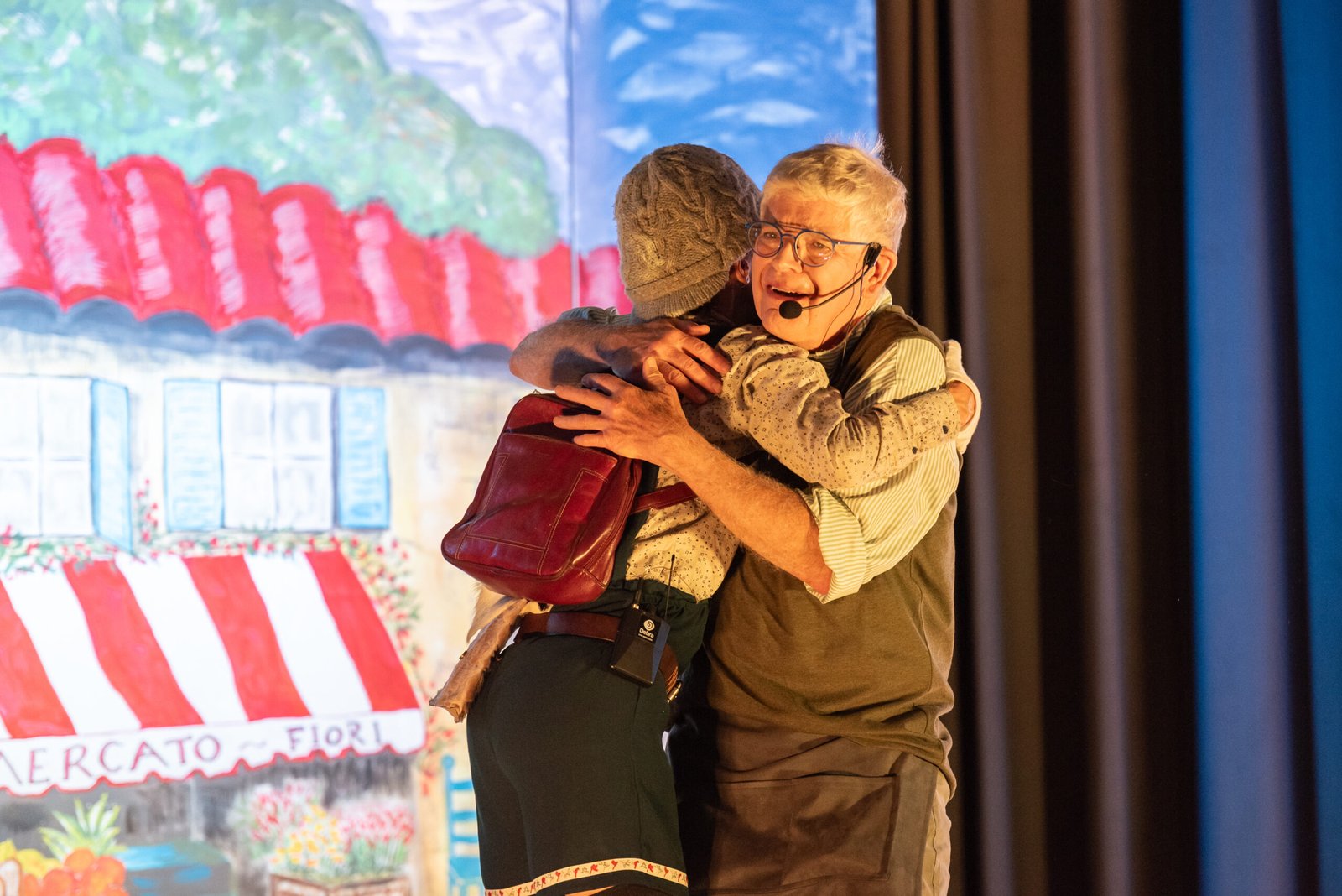 Reg Harden as Geppetto and Joan Gottman as Pinocchio